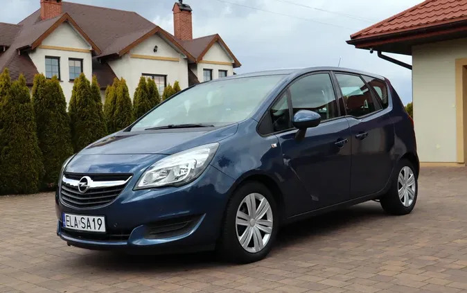 mazowieckie Opel Meriva cena 30900 przebieg: 149000, rok produkcji 2015 z Ustka